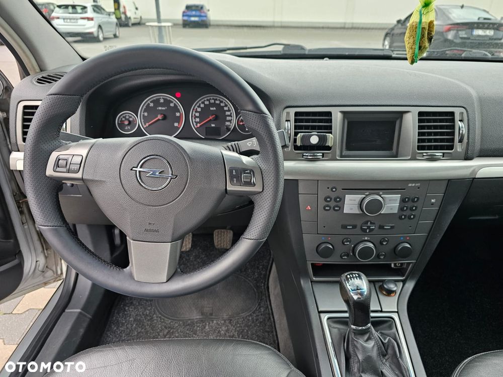 Opel Vectra 1.9 CDTI Sport - 18