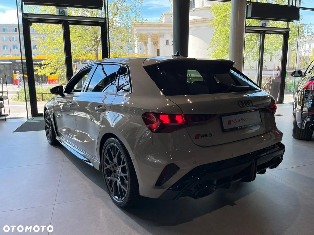 Audi RS3 Sportback - 3