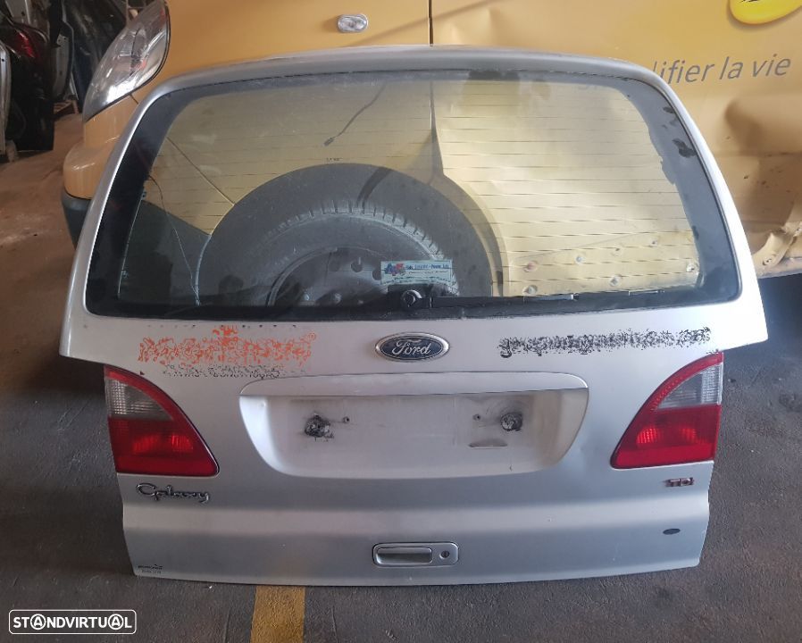 Tampa Mala Ford Galaxy 2000 - 1