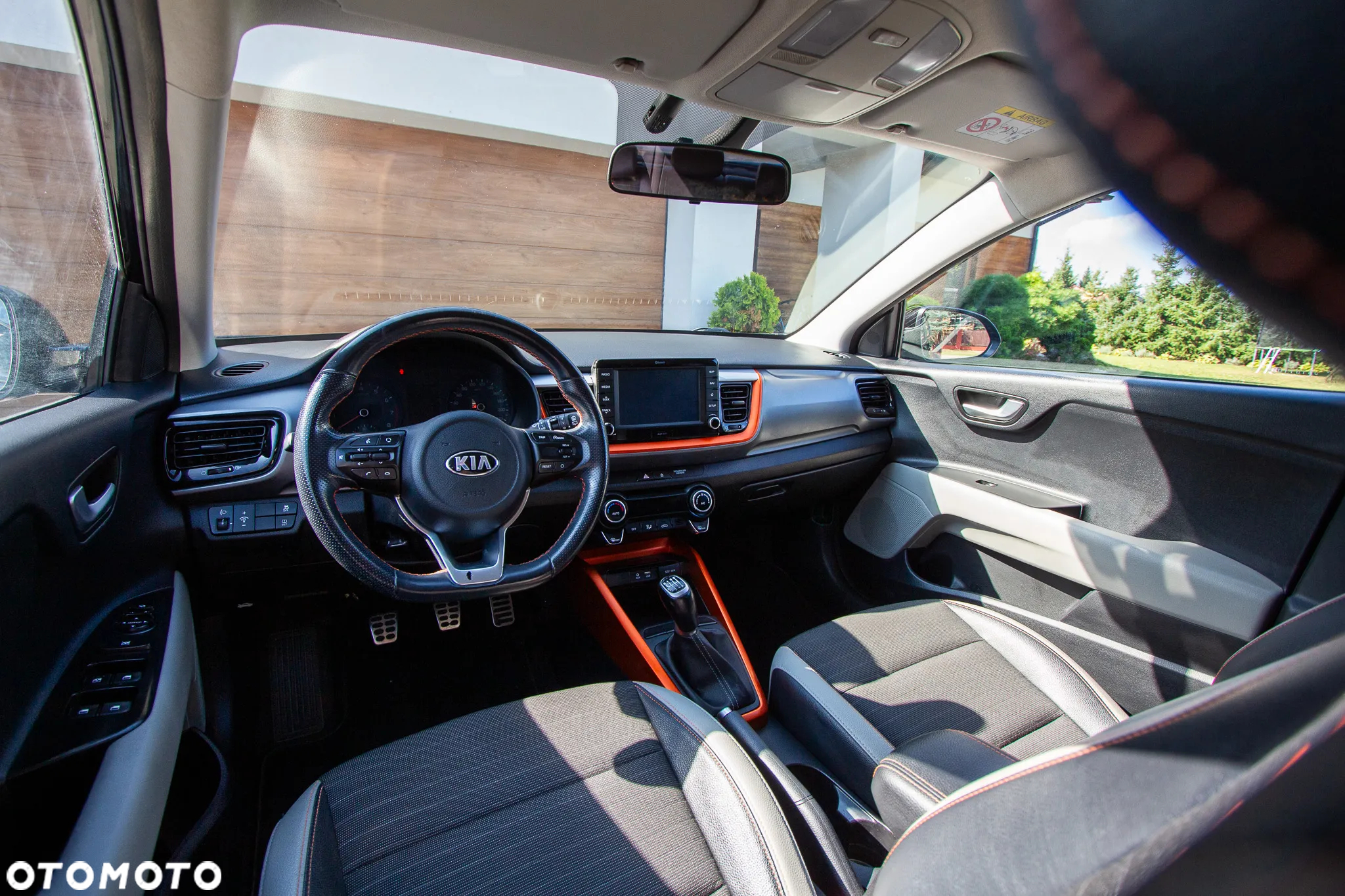 Kia Stonic 1.0 T-GDI L - 13