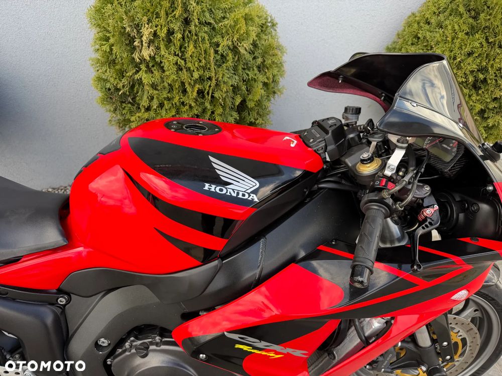 Honda CBR - 22