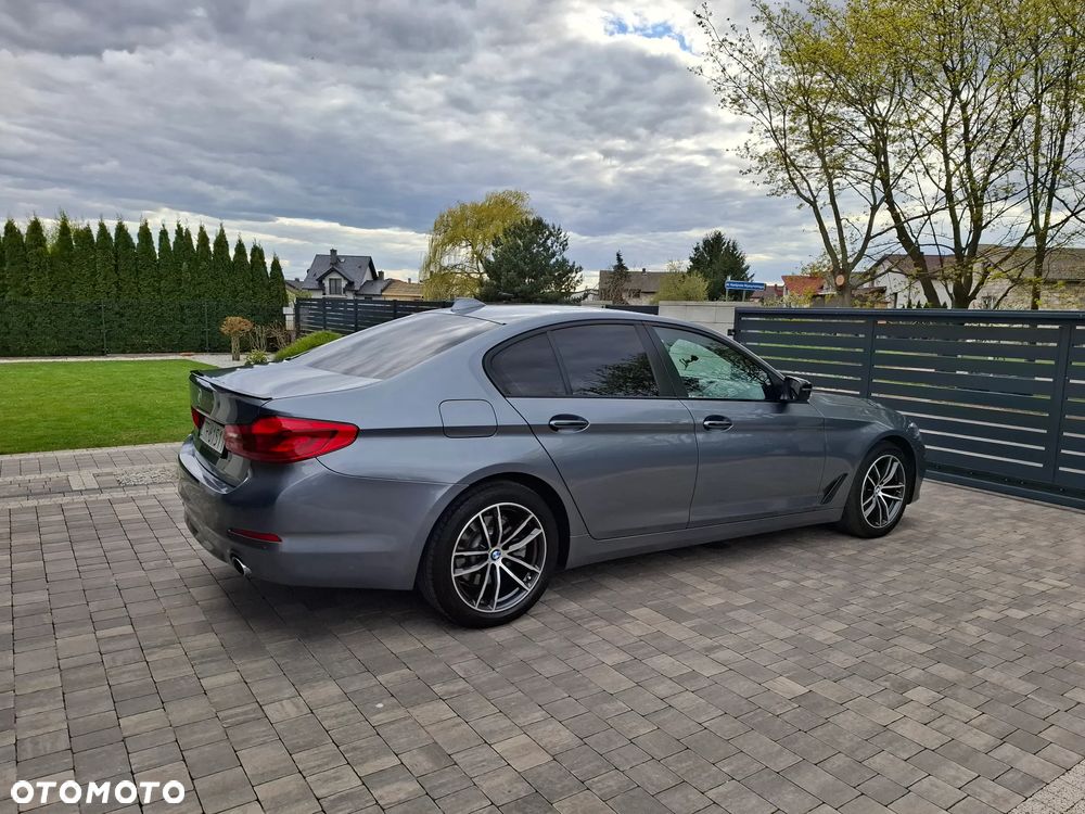 BMW Seria 5 520d Efficient Dynamics Edition - 5