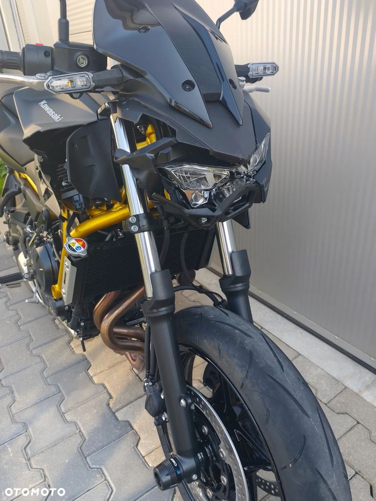 Kawasaki Z 650 - 12