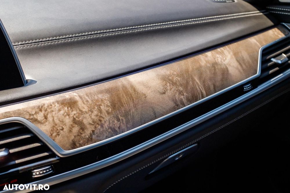 BMW 7 Series 2020 — imagine 26