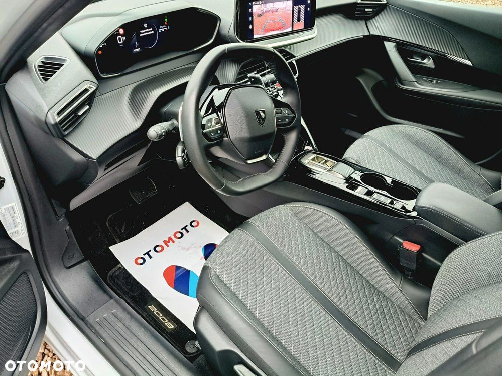 Peugeot 2008 - 5