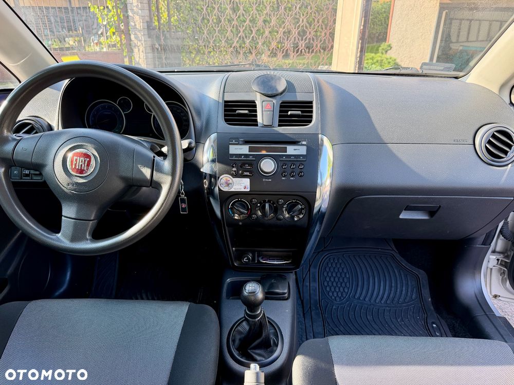 Fiat Sedici 1.6 16V 4x2 Fresh - 17