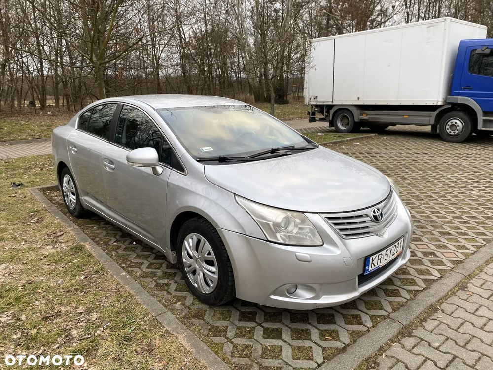 Toyota Avensis 1.8 Luna MS - 8