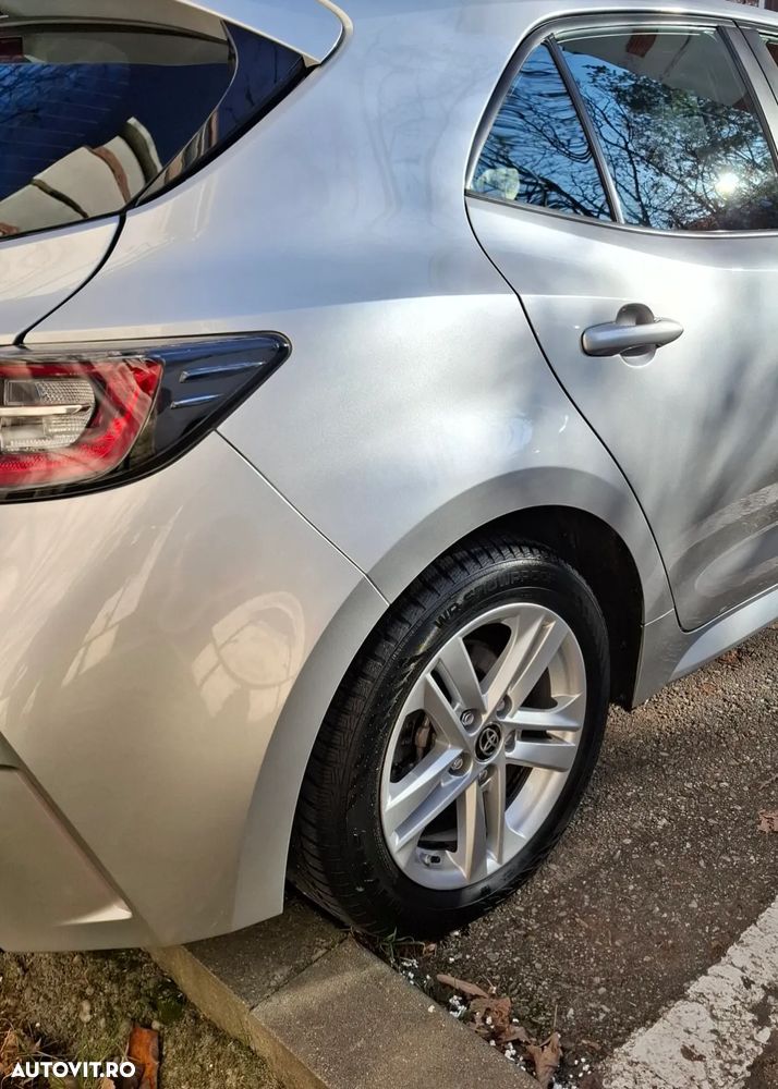 Toyota Corolla 1.8 HSD Dynamic - 12