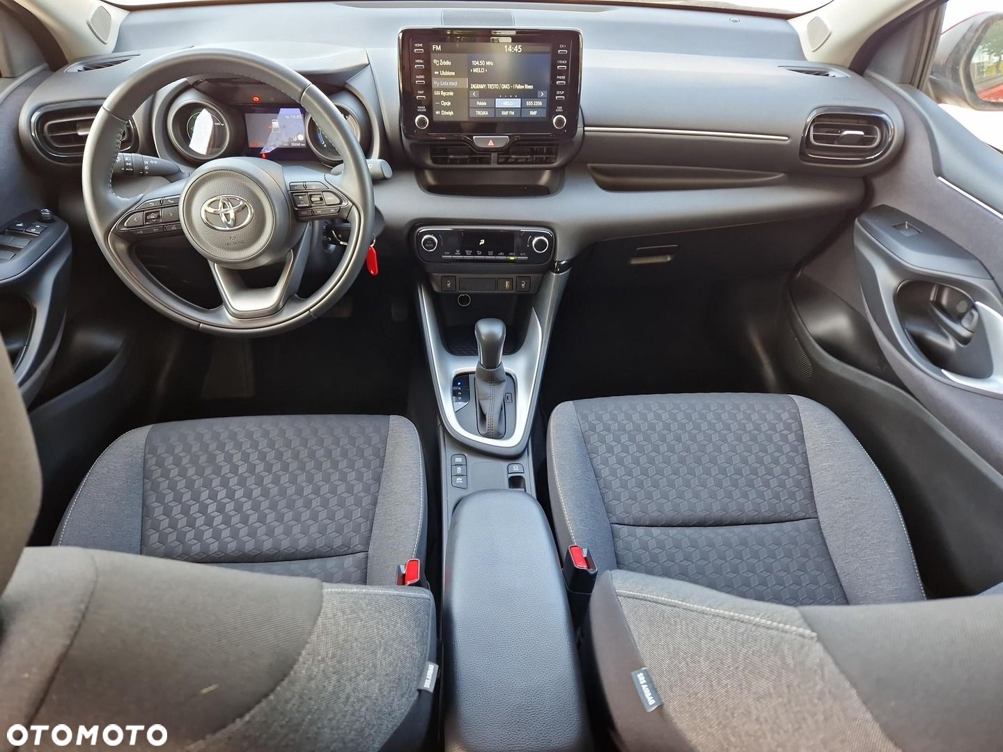 Toyota Yaris - 12