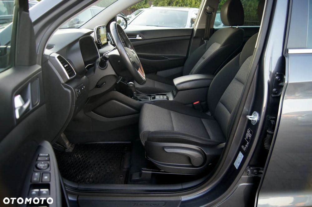 Hyundai Tucson 1.6 CRDi 48V-Hybrid 2WD DCT Select - 8