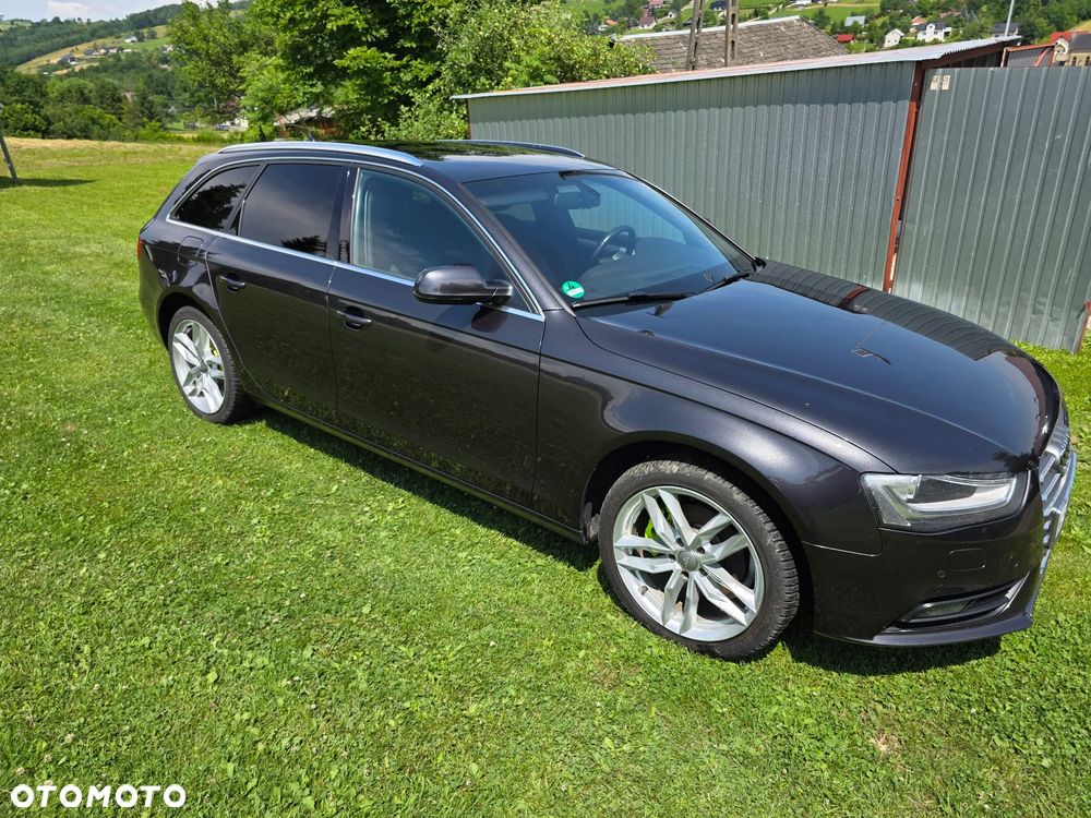 Audi A4 Avant - 11