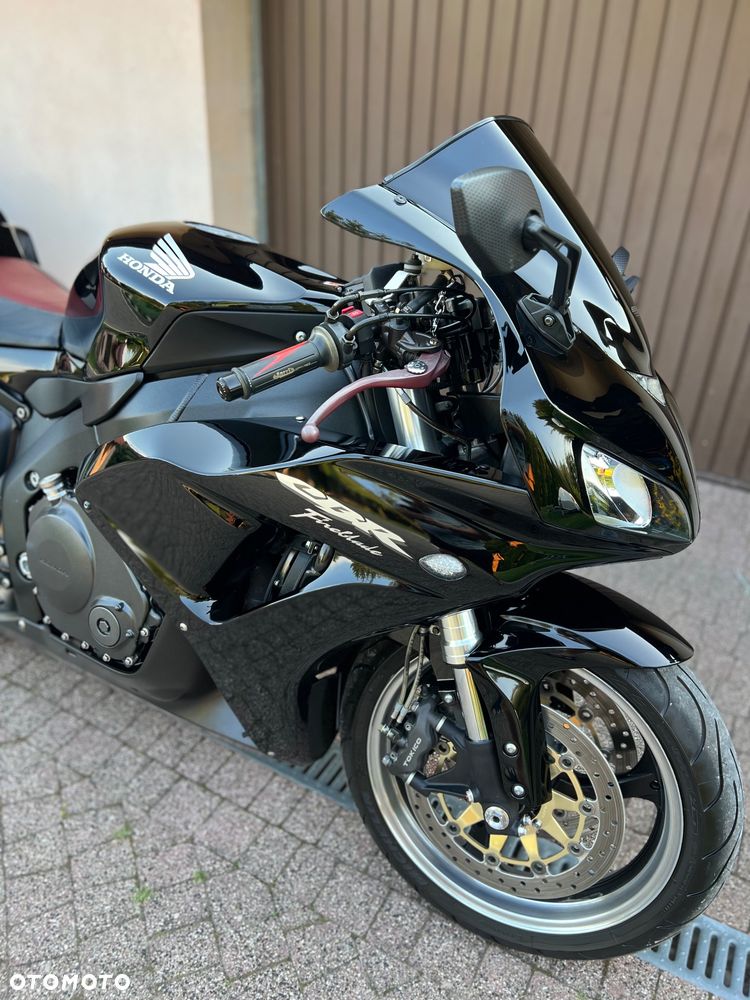 Honda CBR - 14