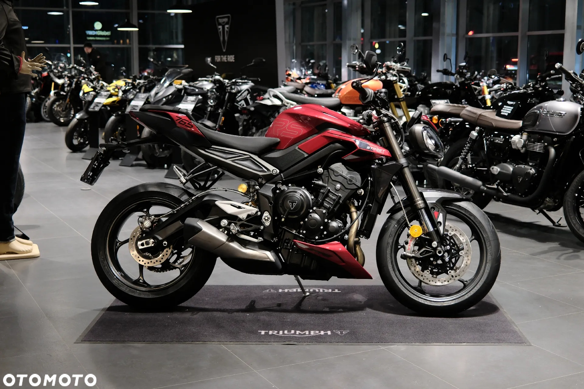 Triumph Street Triple - 3