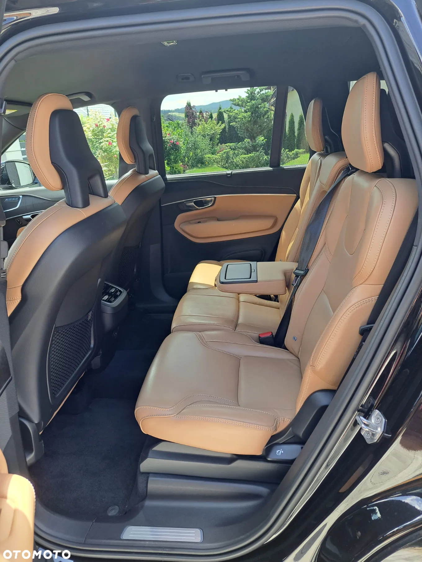 Volvo XC 90 - 25