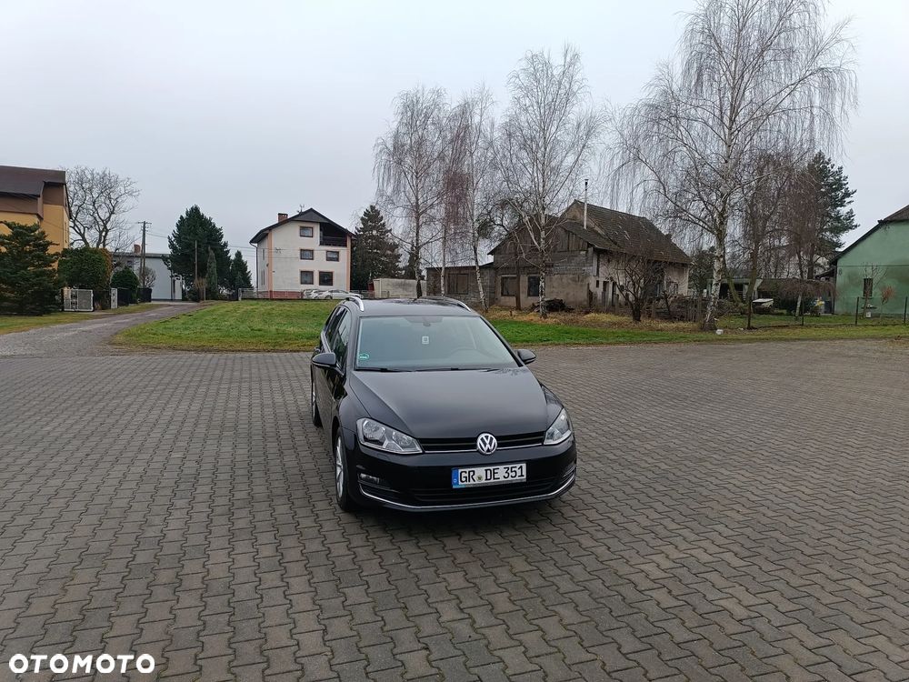 Volkswagen Golf 2.0 TDI BlueMotion Technology Lounge - 10