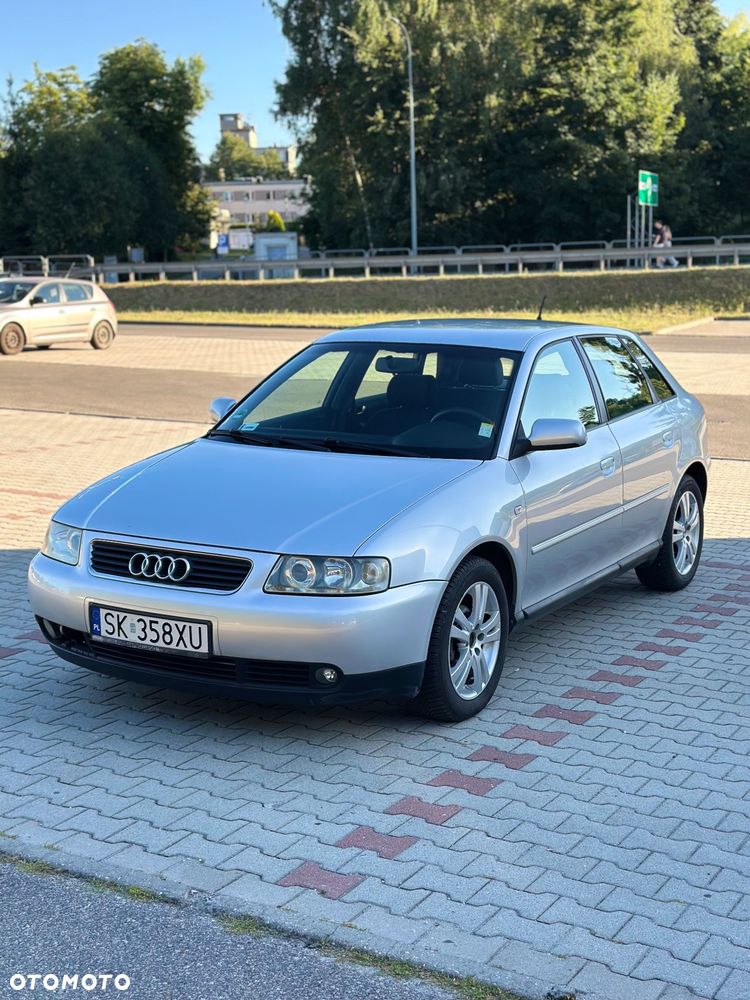 Audi A3 Sportback 1.6 Ambiente - 16