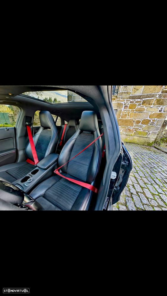 Mercedes-Benz CLA 45 AMG 4Matic Speedshift 7G-DCT Night Edition - 10