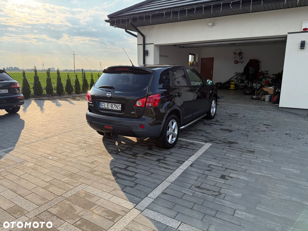 Nissan Qashqai ver-2-0-dci-tekna-premium - 2