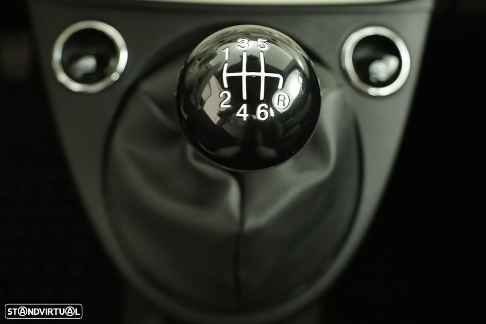 Fiat 500C 1.0 Hybrid - 13