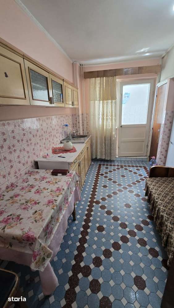 Ap.3 camere decom. Bistrita Lac — fotografia 1
