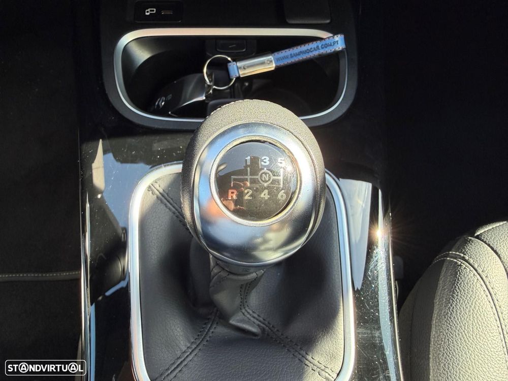 Mercedes-Benz A 180 d Progressive - 24