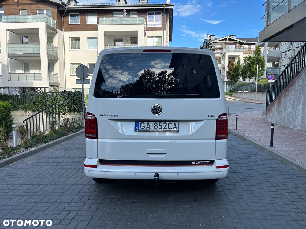 Volkswagen Multivan - 7