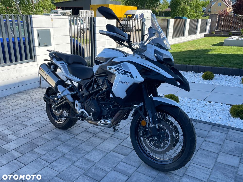 Benelli TRK 502X - 16