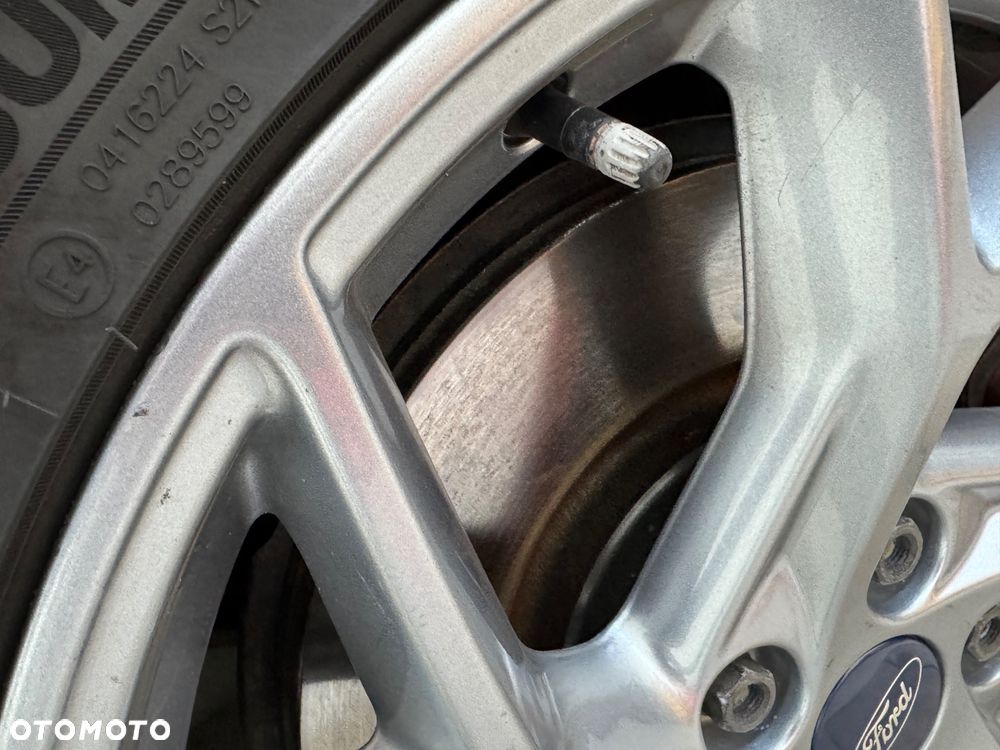 Ford Focus 2.0 TDCi ST PowerShift - 13