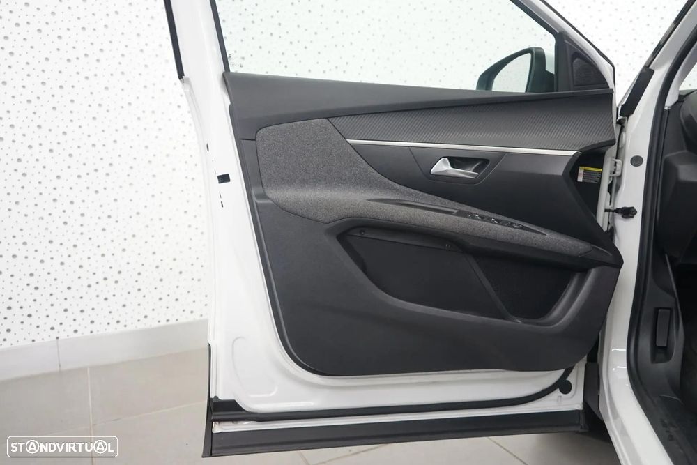 Peugeot 3008 1.2 PureTech Allure Pack - 17