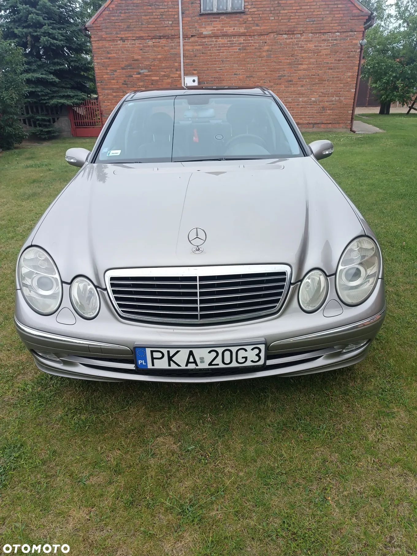 Mercedes-Benz Klasa E - 1
