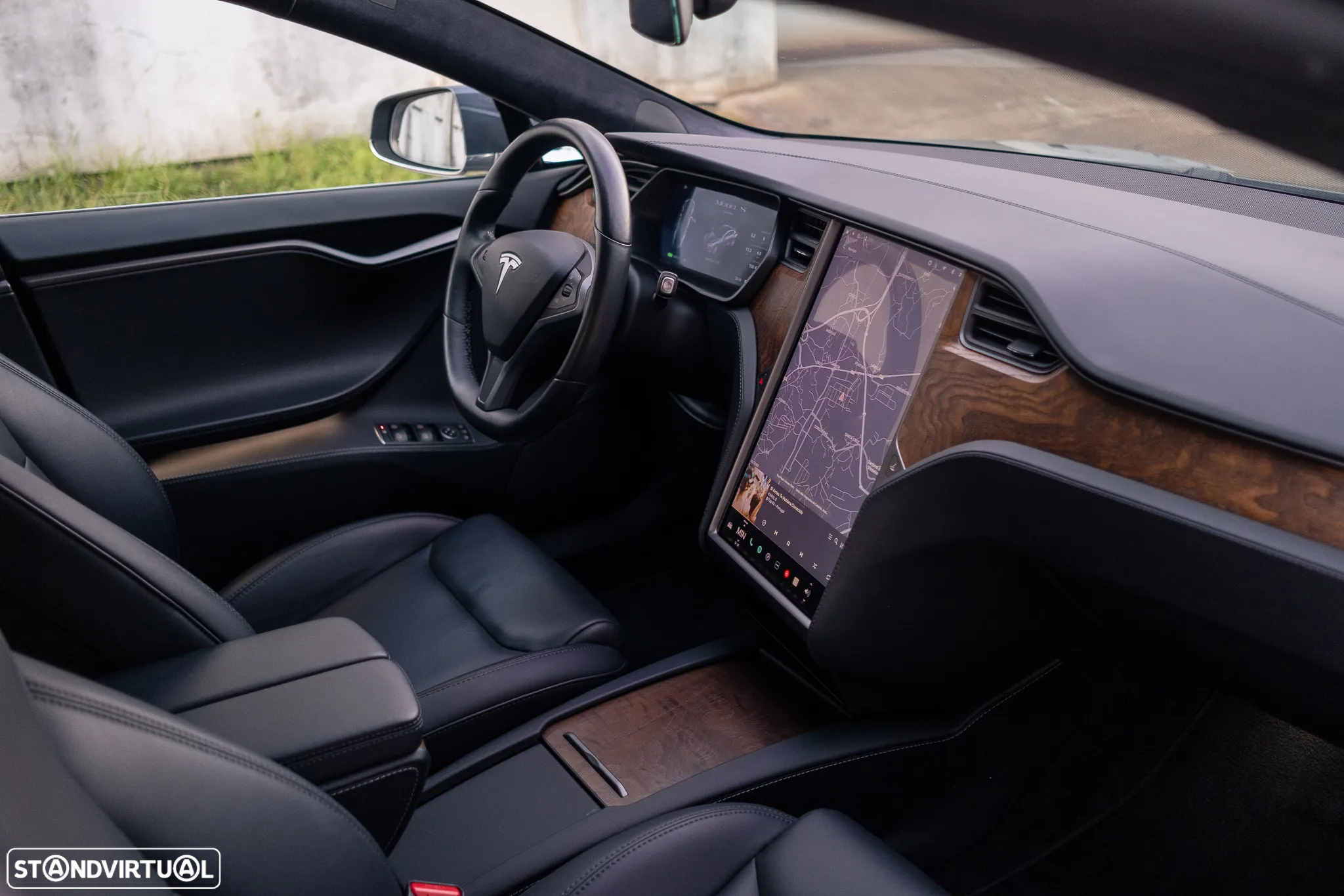Tesla Model S Long Range - 34