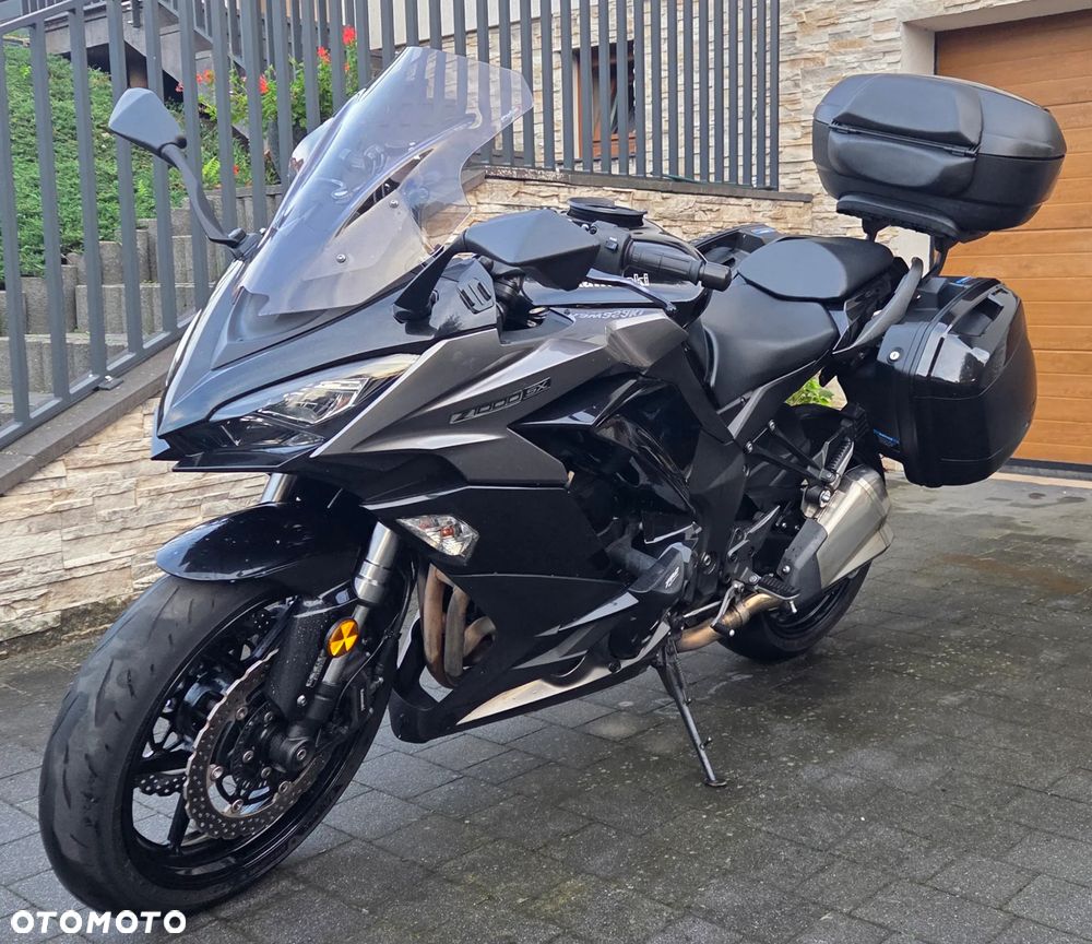 Kawasaki Ninja 1000 SX - 10
