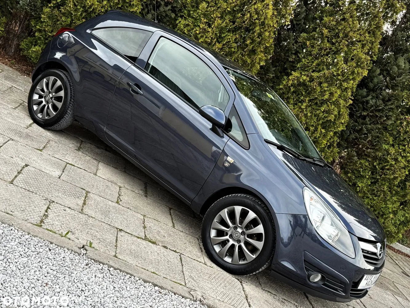 Opel Corsa - 3
