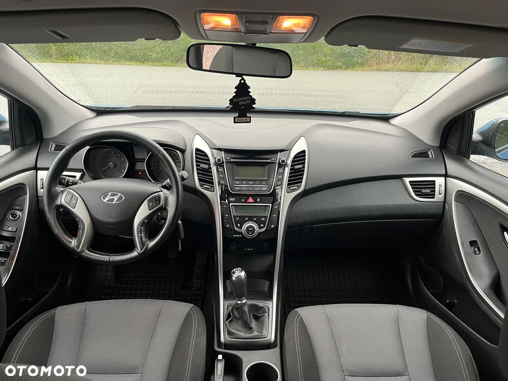 Hyundai i30 1.4 Premium - 13