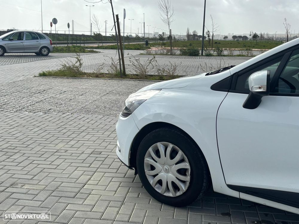Renault Clio 1.5 dCi Zen - 16