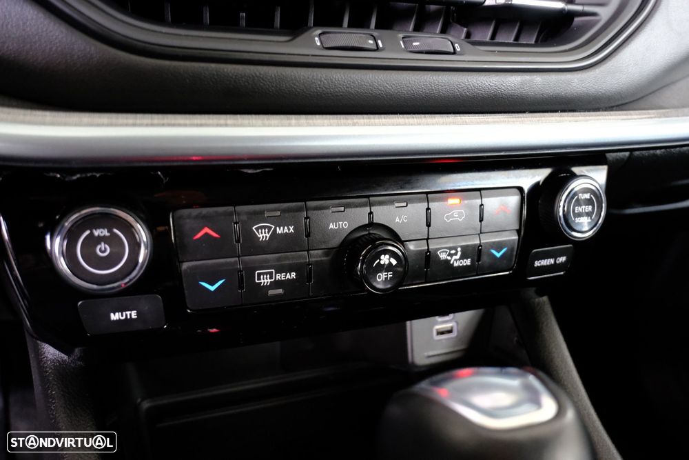 Jeep Compass - 22