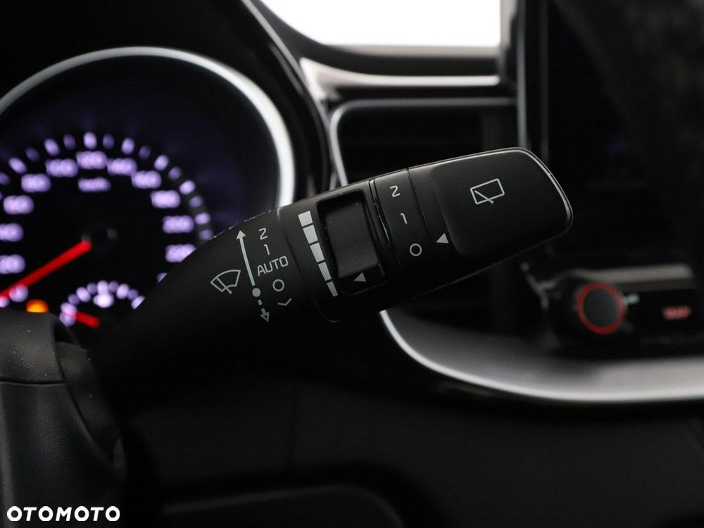 Kia XCeed 1.5 T-GDI OPF DCT7 VISION - 35