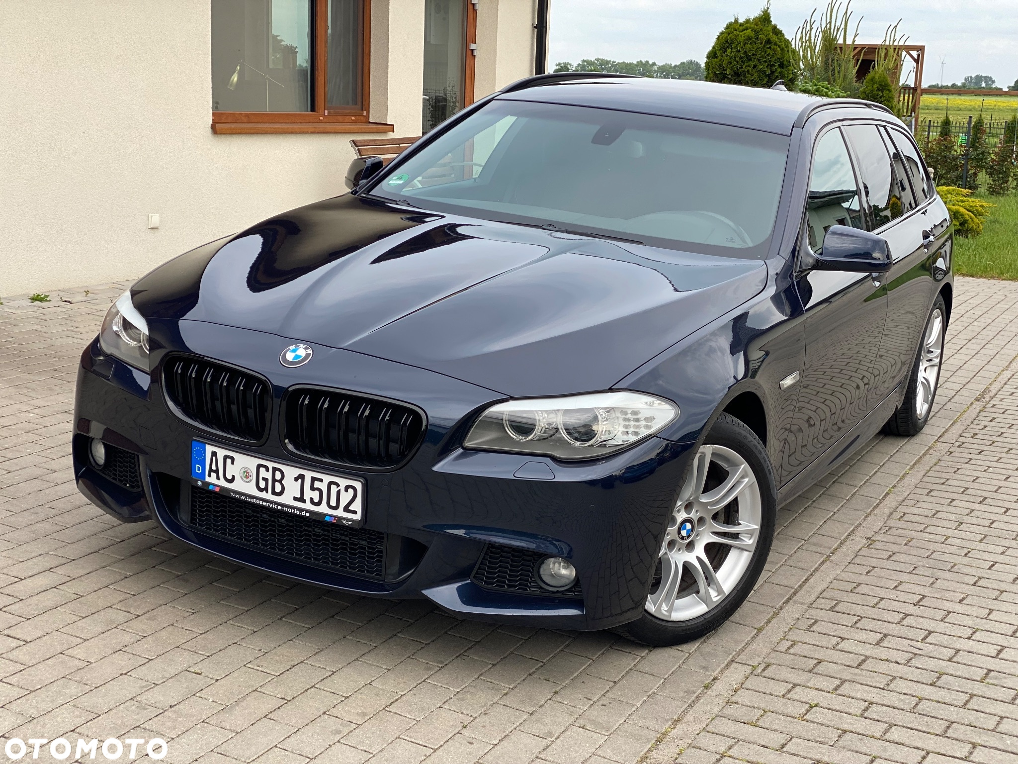 BMW Seria 5 520d Touring Sport-Aut - 32