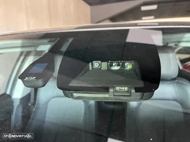 Toyota Auris 1.8 HSD Exclusive +TSS+Navi - 27