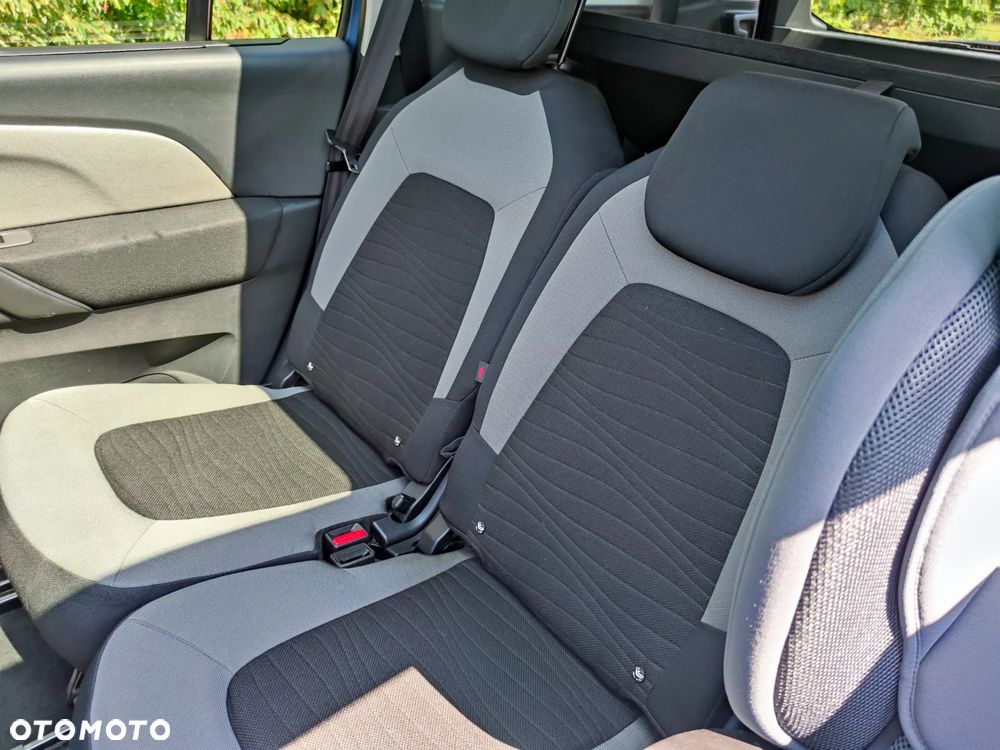 Citroën C4 Picasso - 8