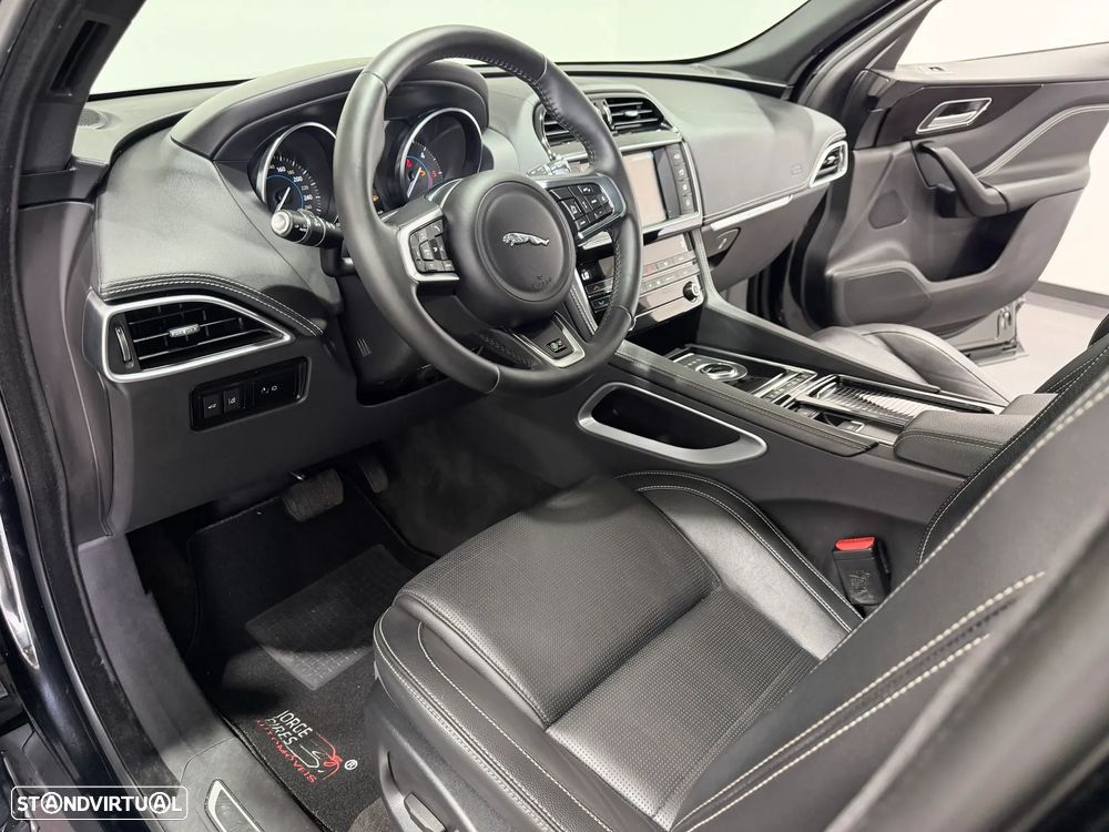 Jaguar F-Pace 2.0 i4D R-Sport Aut. - 21