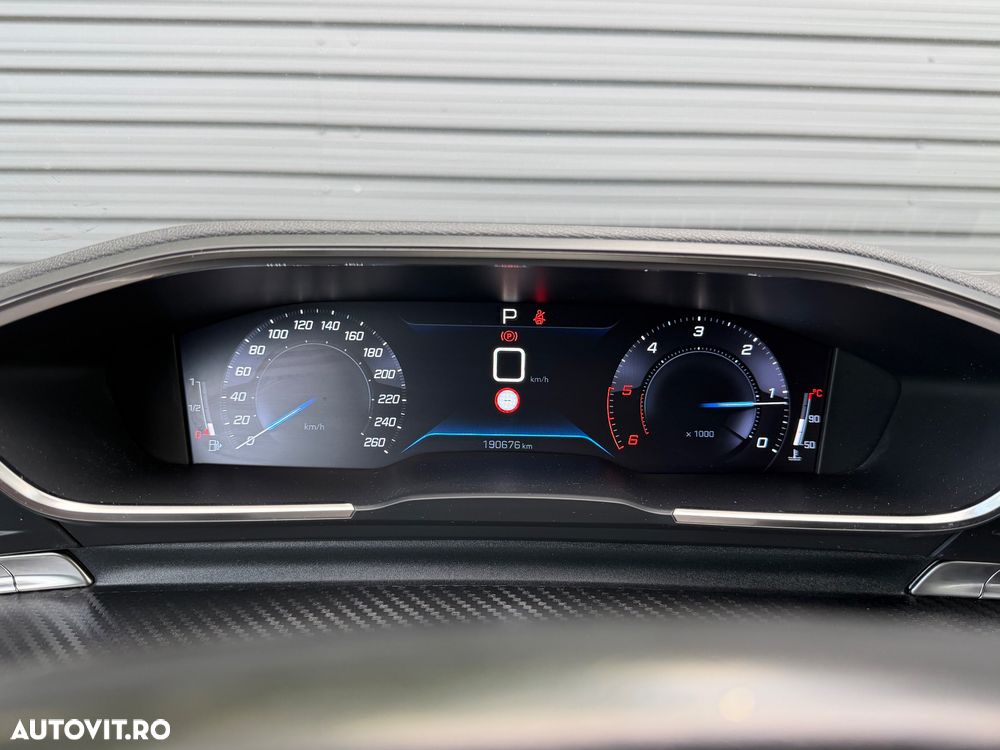 Peugeot 508 BlueHDi 130 EAT8 Allure - 24
