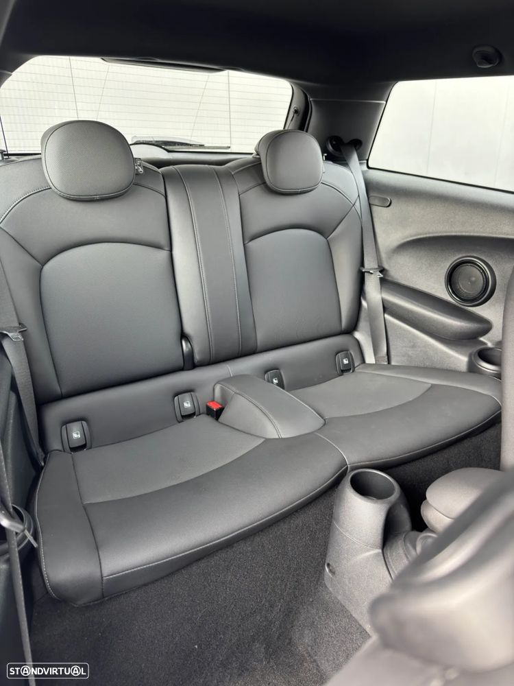 MINI 3 Portas Cooper SE - 18