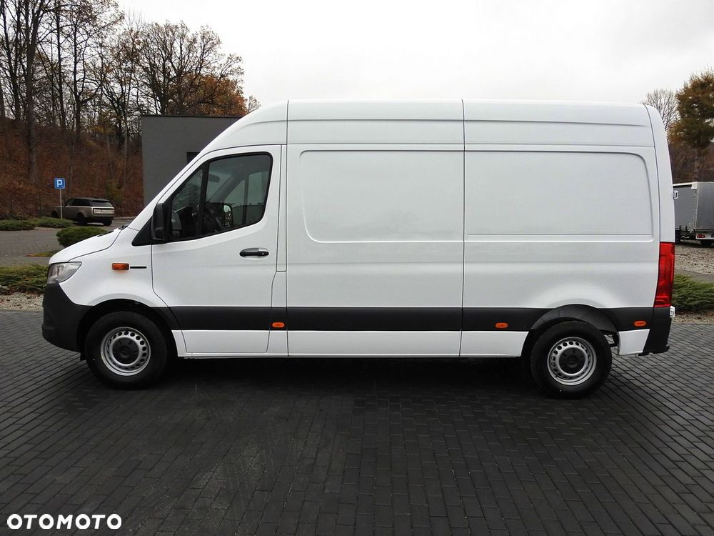 Mercedes-Benz ESPRINTER NOWY ELEKTRYCZNY FURGON AUTOMAT  GWARANCJA  95KM - 10