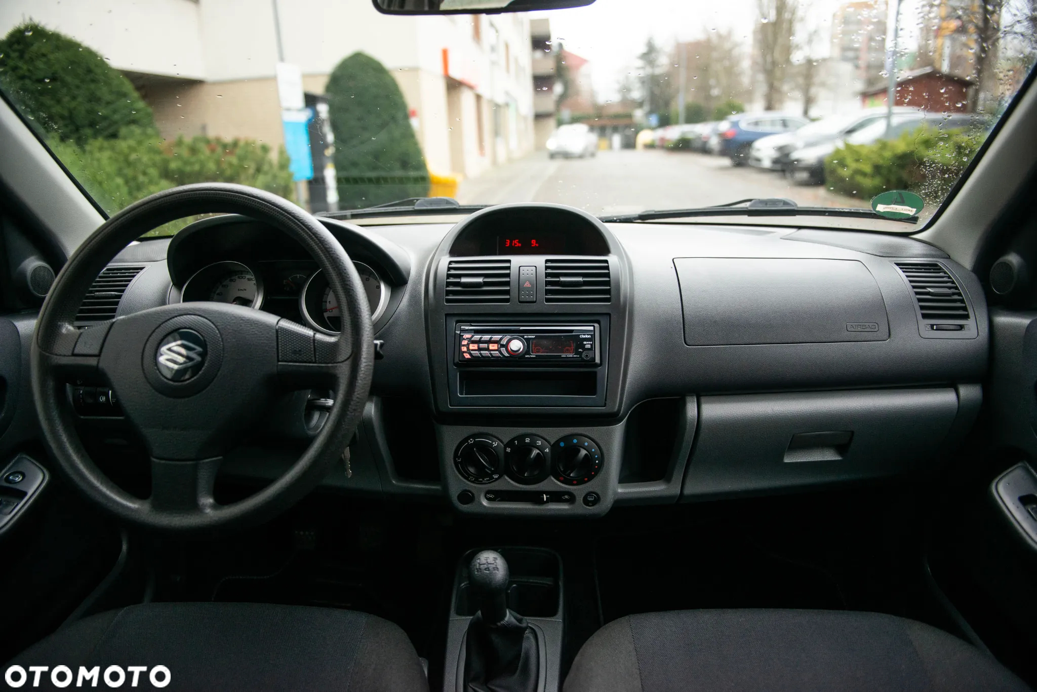 Suzuki Ignis 1.3 Classic - 29