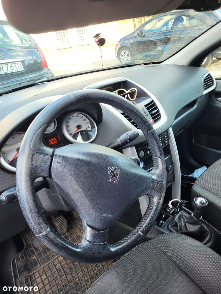Peugeot 207 1.4 HDi Active - 8
