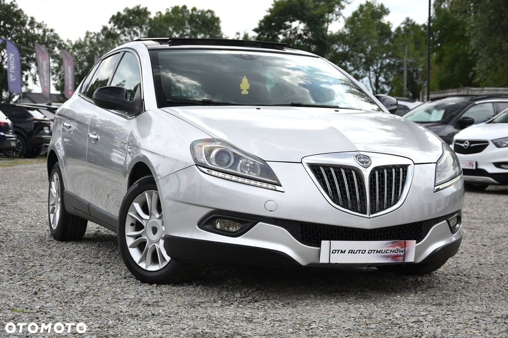 Lancia Delta 1.6 MultiJet 16v Gold - 8