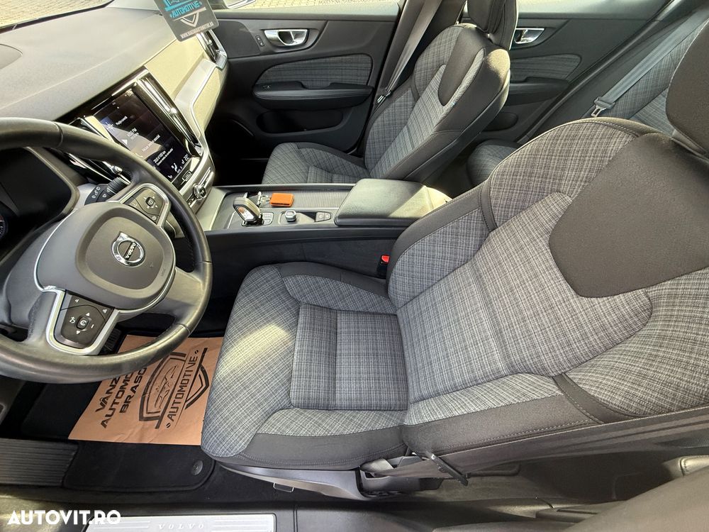 Volvo V60 B3 B DKG Momentum Pro - 8