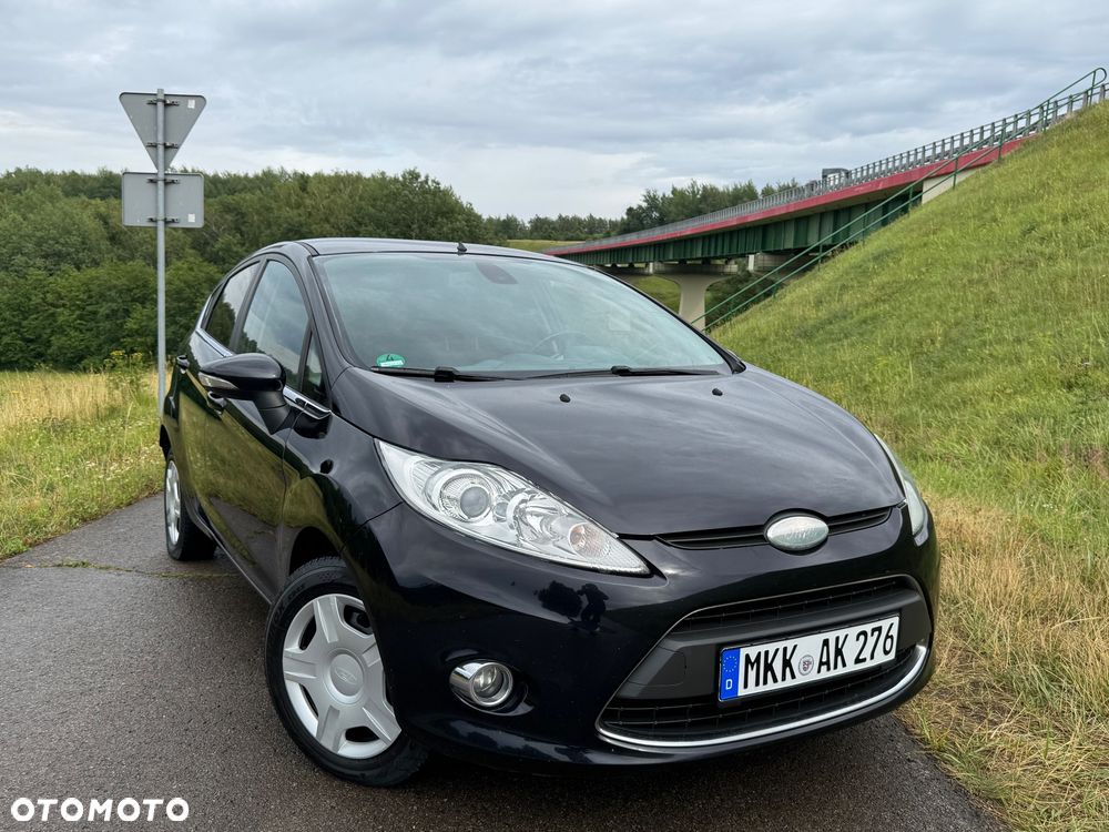 Ford Fiesta 1.25 Champions Edition - 23