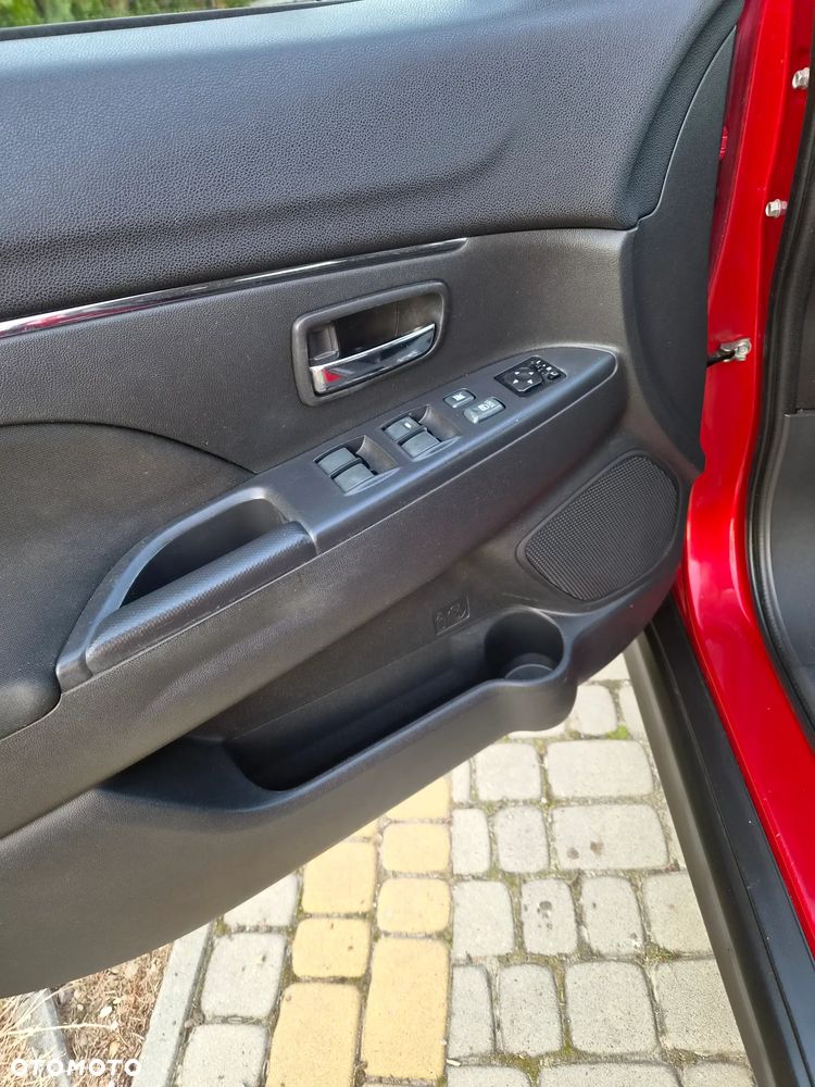 Mitsubishi ASX 1.6 Inform - 4